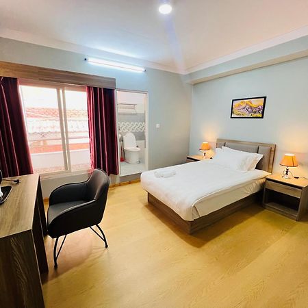 Boudha Apart Hotel Катманду Экстерьер фото