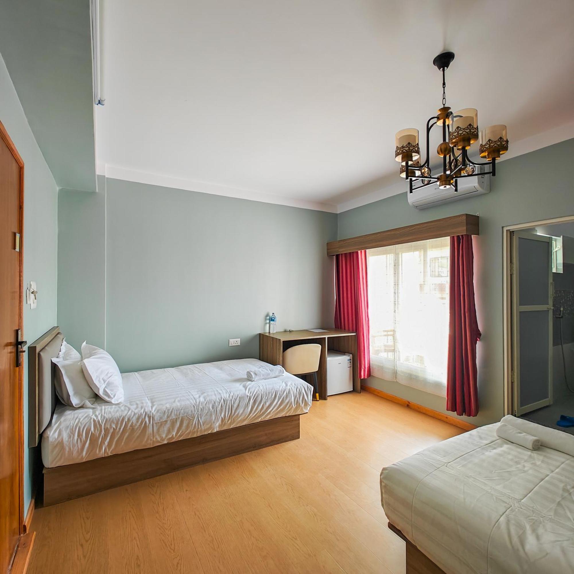 Boudha Apart Hotel Катманду Экстерьер фото
