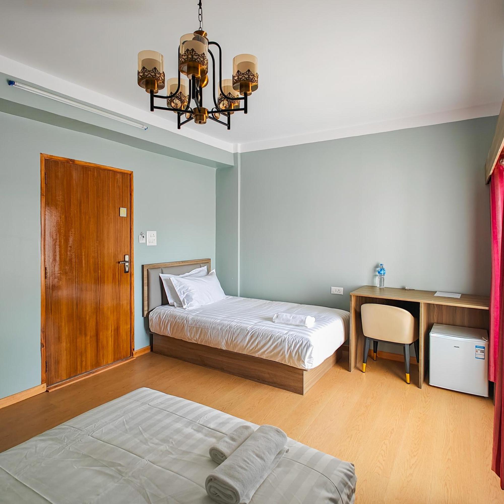Boudha Apart Hotel Катманду Экстерьер фото