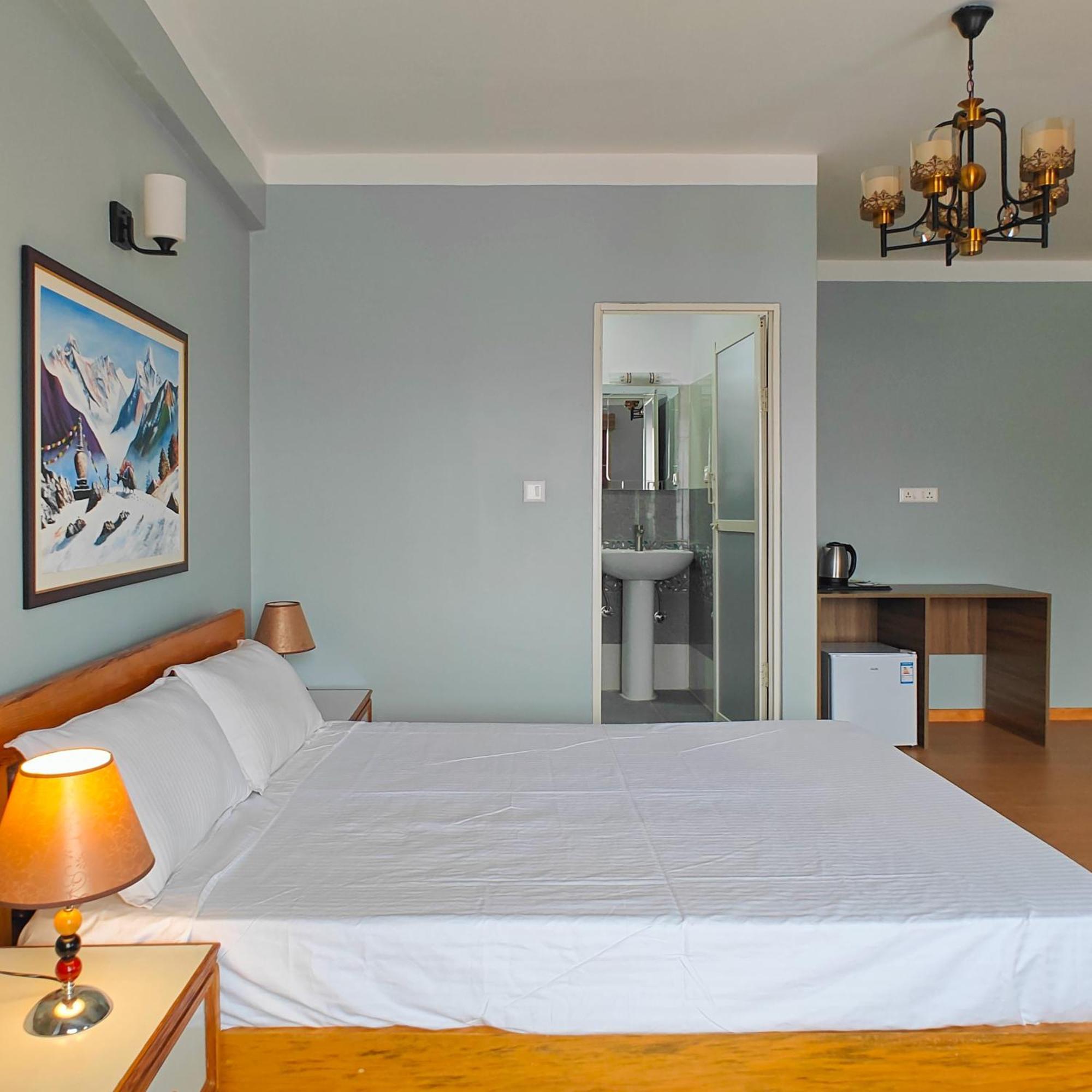Boudha Apart Hotel Катманду Экстерьер фото